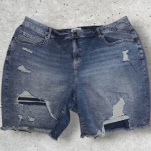 Lane Bryant Flex Magic Waistband Signature Fit Mid-Rise Boyfriend Bermuda Sz 22